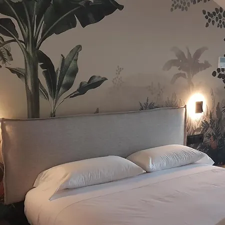 Delfin Azul Otel 2*