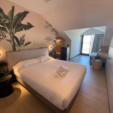Delfin Azul Otel 2*